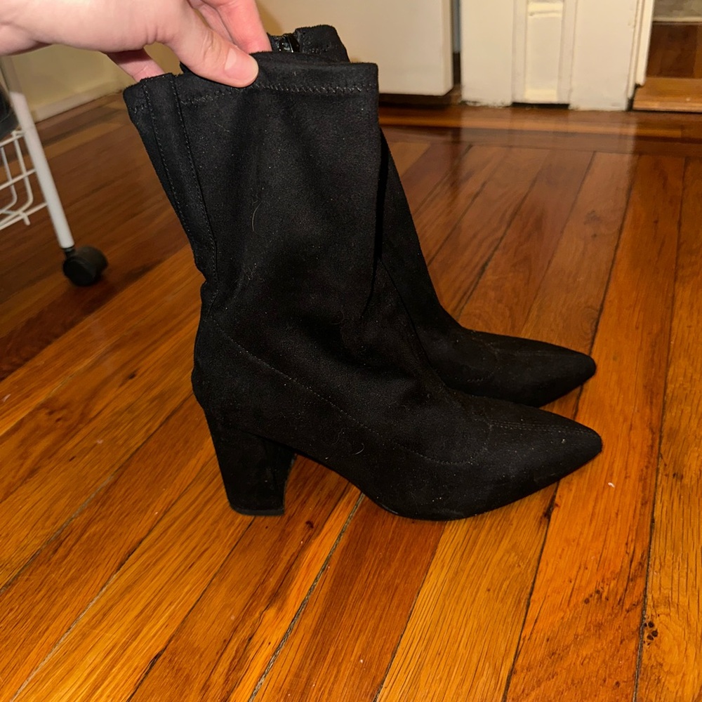 Express Black Pointed-Toe Mid-Calf Block Heel Boots